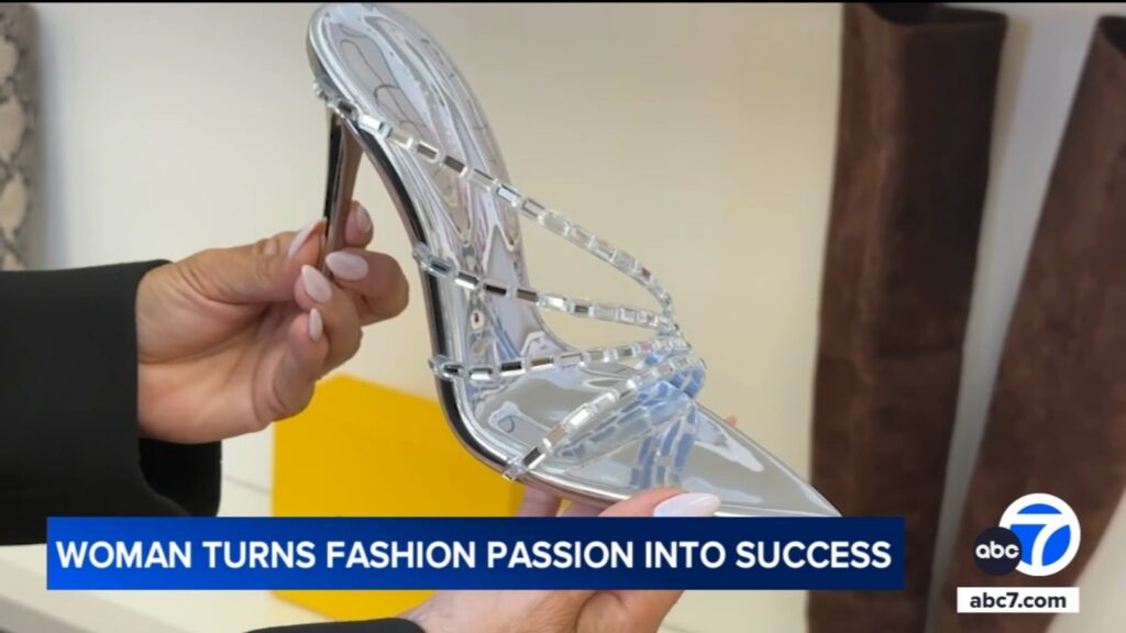La ex presentadora de deportes de televisión convertida en diseñadora de zapatos Flor de María Rivera inspira a otros a seguir sus sueños