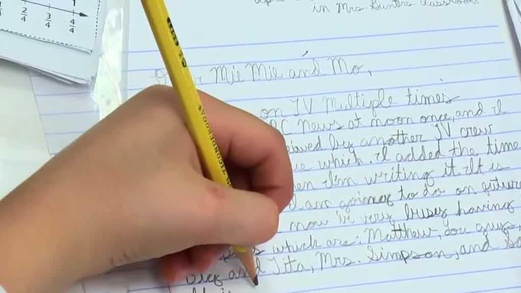 Legislatura de Florida propone proyecto de ley en cursiva para escuelas
