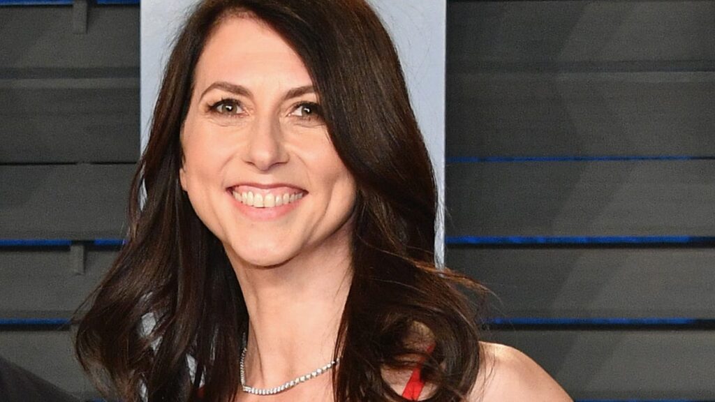 Mackenzie Scott dona 38 millones de dólares a la Universidad Estatal HBCU de Alabama