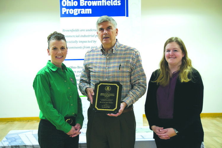 La Asociación de Educación Great Stone Viaduct recibe el premio de la EPA | Noticias, deportes, empleos