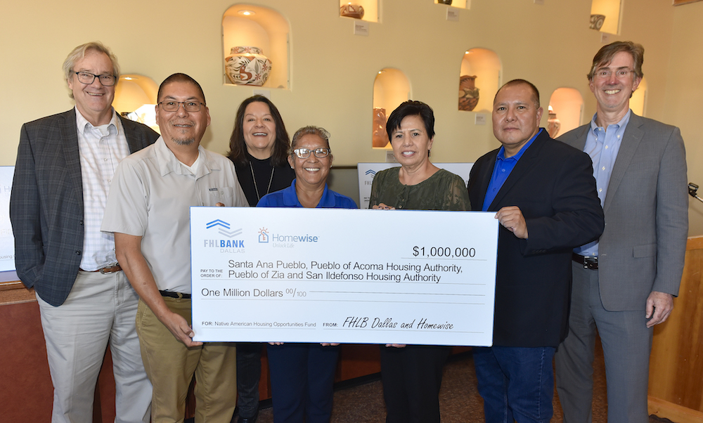 Cuatro habitantes de Nuevo México reciben $1 millón en subvenciones para vivienda