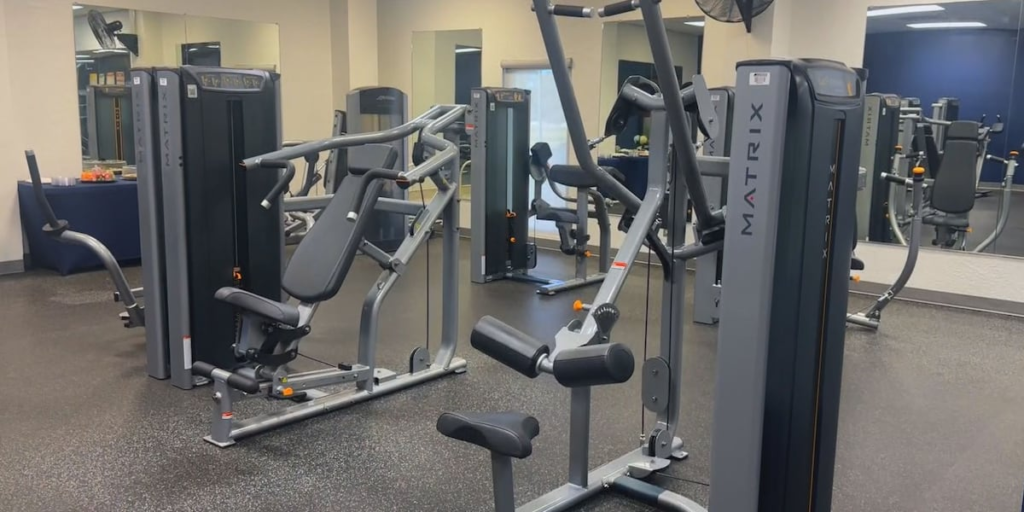 El campus del condado de Jackson de MGCCC actualiza el gimnasio para estudiantes