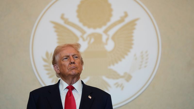 Actualizaciones en vivo: el presidente Trump y Xi se reúnen mientras se avecina la suspensión de la ayuda alimentaria y el cierre del gobierno llega al día 30