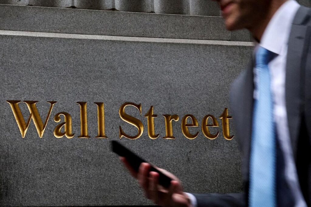 Dow, S&P 500 y Nasdaq suben tras informe de inflación del IPC más débil de lo esperado