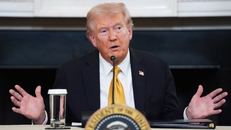 Últimas actualizaciones: cierre del gobierno, guerra comercial de Trump, viaje de alto riesgo a Asia