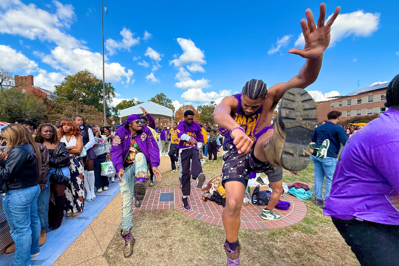 ‘Es una reunión familiar’: el regreso a casa de la Universidad de Howard comienza el primer día del Yardfest