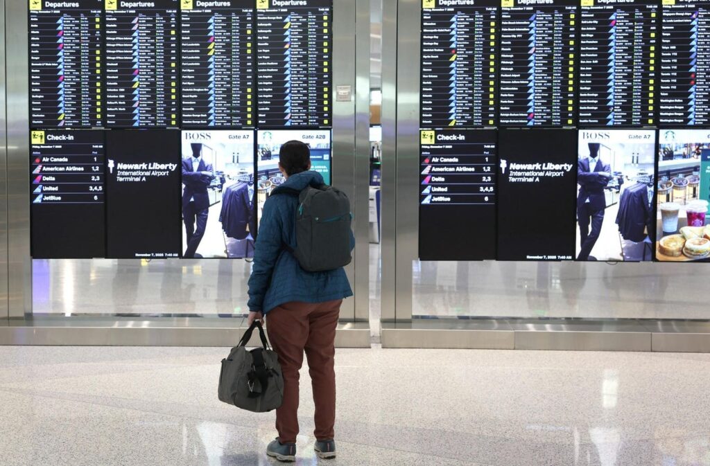 Cancelados más de la mitad de los vuelos de EWR, LGA y DTW