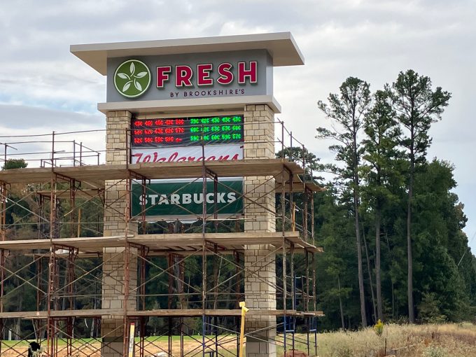 Business Beat: ¡Braum’s y FRESH en una semana!