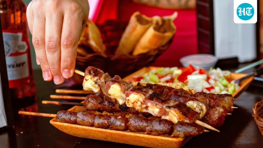 El preparador físico dice que “ser un entusiasta de la comida no es motivo para no ser saludable” y comparte consejos inteligentes para mantener los objetivos de acondicionamiento físico encaminados