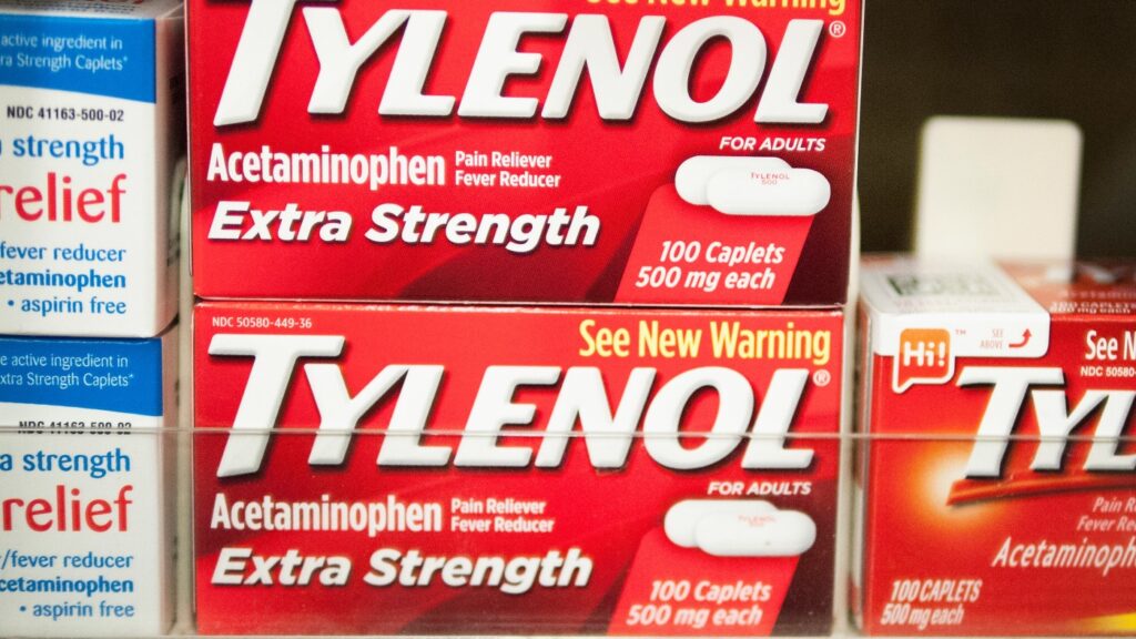 El fabricante de Huggie, Kimberly-Clark, compra el fabricante de Tylenol, Kenview: NPR